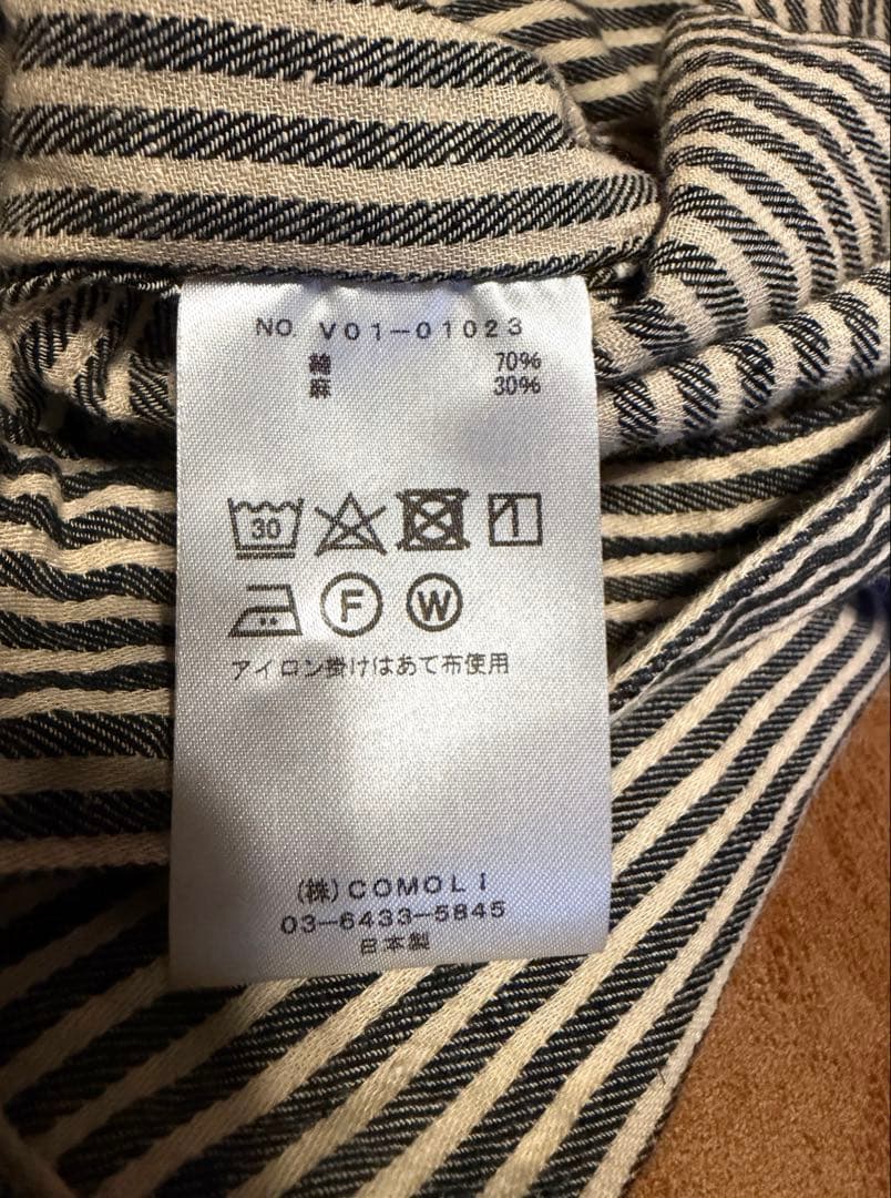 comoli ストライプブルゾン
