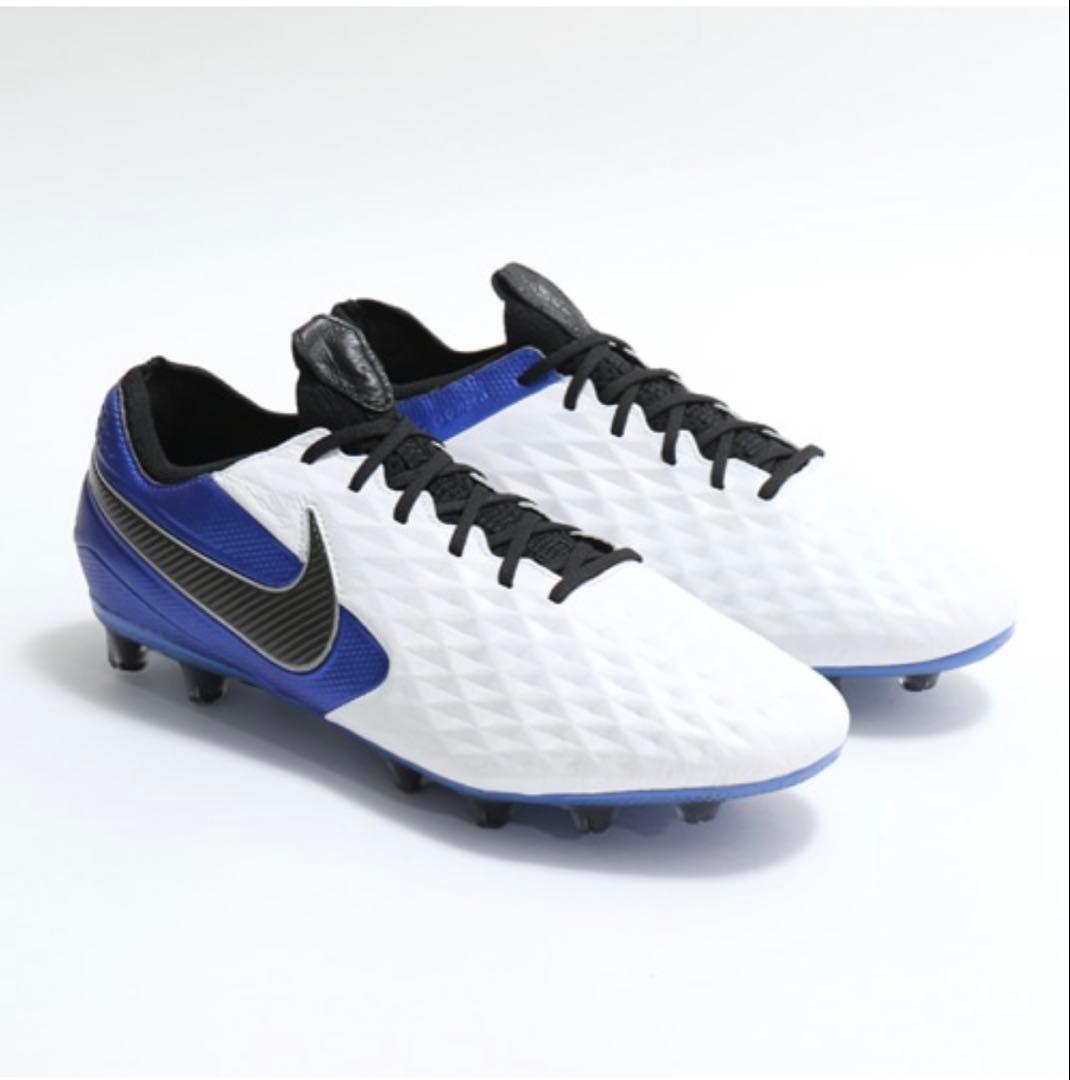 ナイキ レジェンド 8 エリート HG