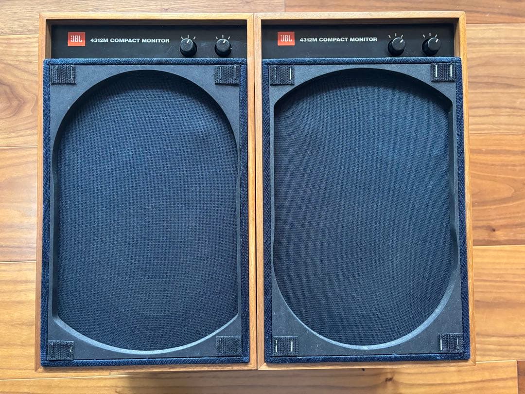 週末限定値下げ！　JBL 4312M WX ペア美品シリアル連番サランネット綺麗