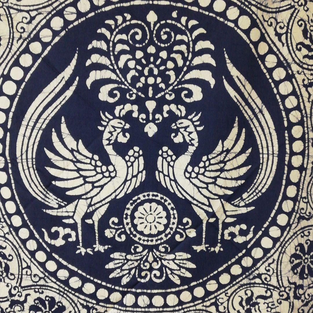 鳳凰　風呂敷　未使用品なので畳シワあります　ロウケツ染　伝統工芸品　値下げ無し