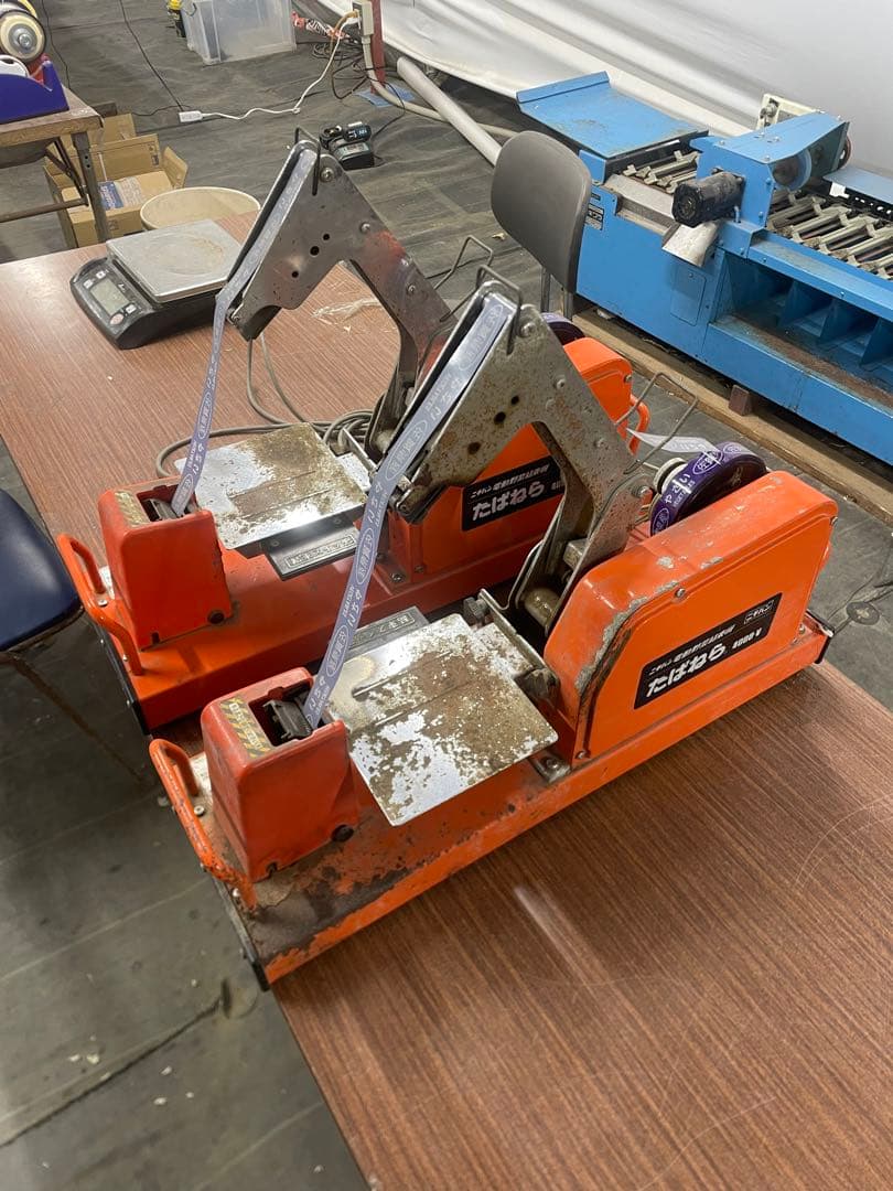 たばねら 4000-V 電動野菜結束機