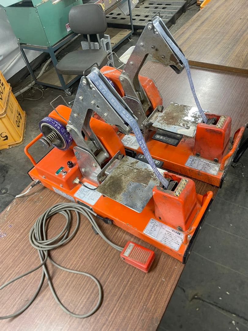 たばねら 4000-V 電動野菜結束機