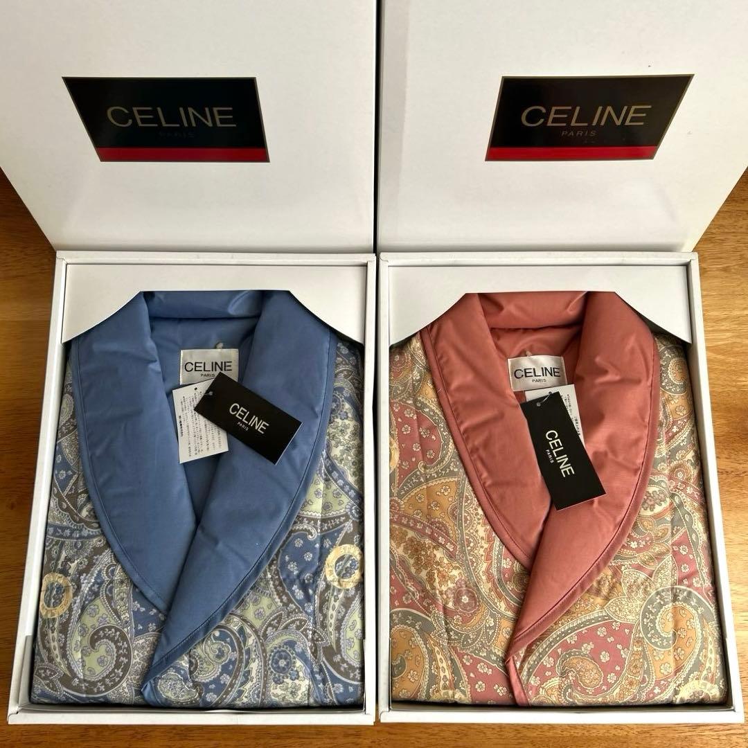 【未使用品】CELINE　羽毛肩当て　ペアセット　ダウンフェザー　西川産業日本製