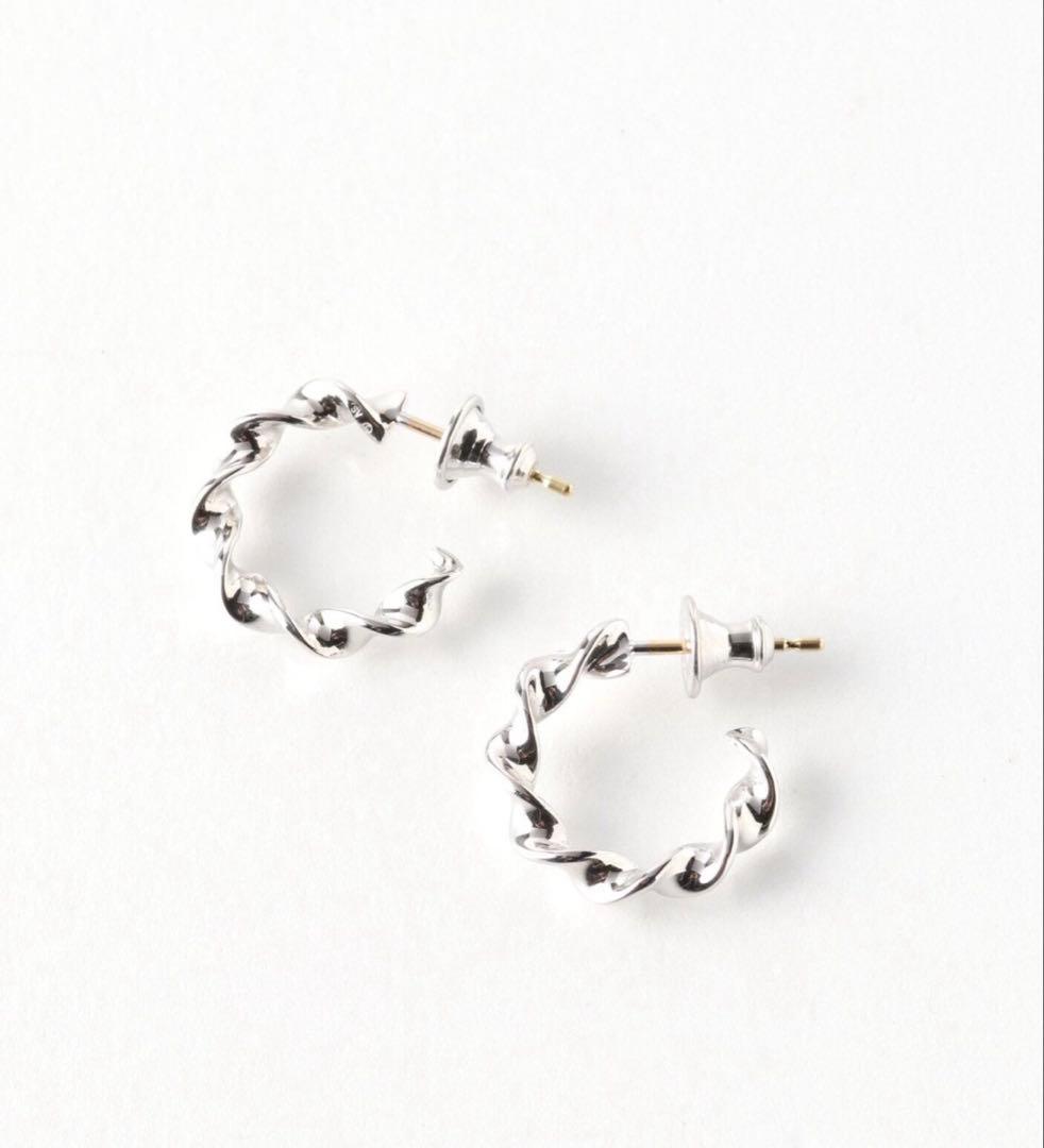 CAREERING × wacko maria コラボピアス　左耳