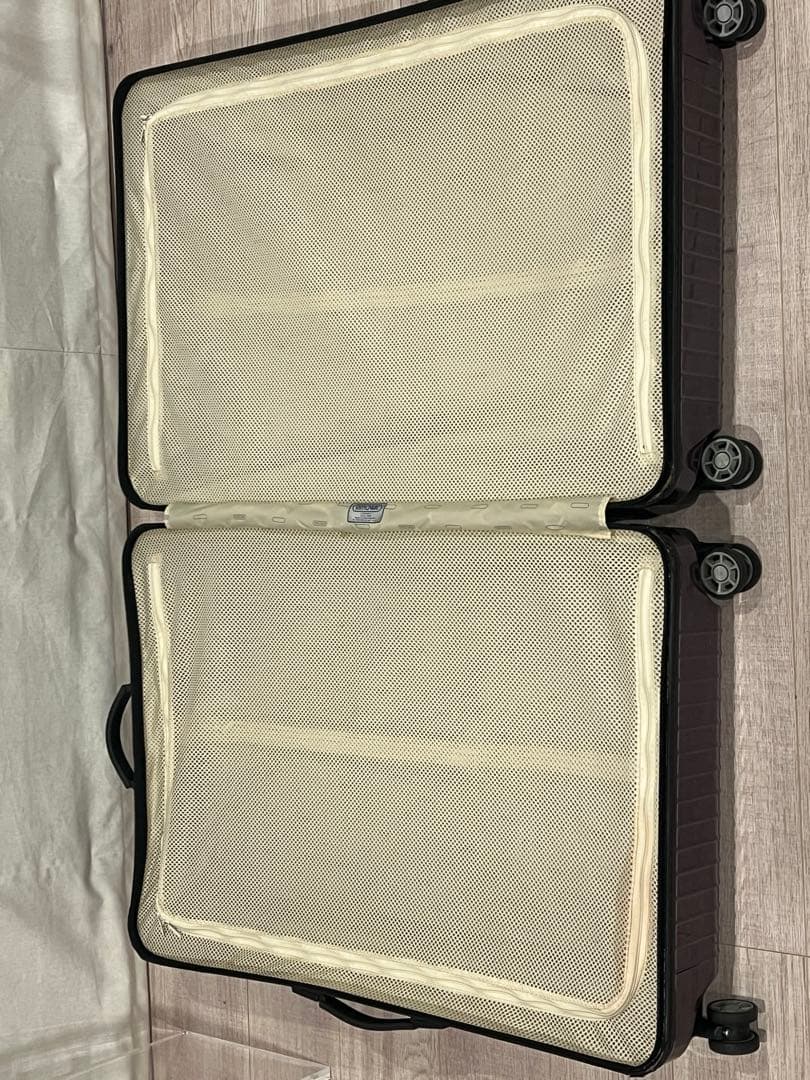 リモワ　サルサ　エア、４輪、パープル