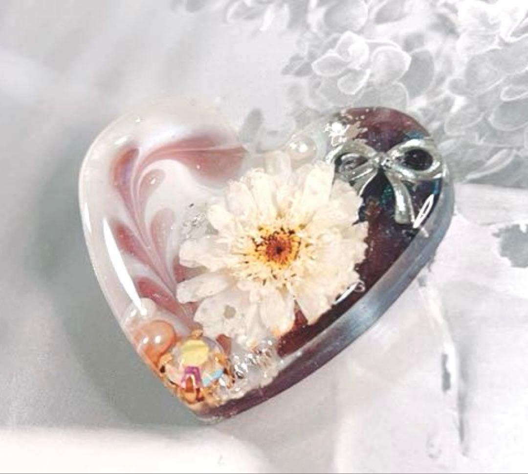 レジンヘアゴム・ポニーフック・ブローチ・ネックレス・ホルダーNo.861