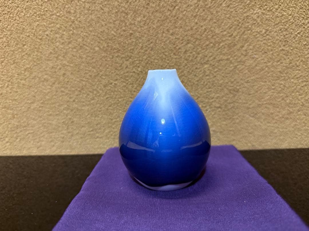 九谷焼　四代徳田八十吉　『楼蘭』　一輪挿し　共箱