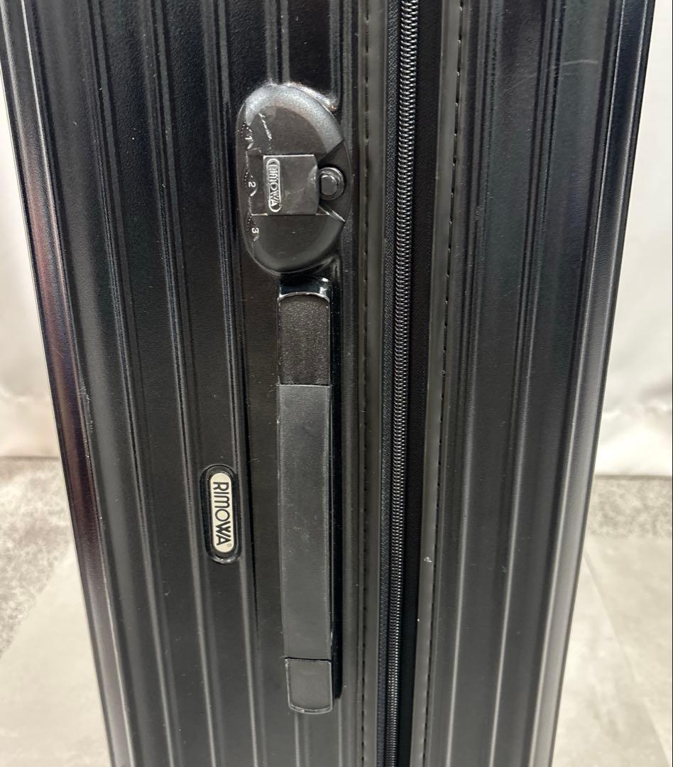 リモワ RIMOWA 82l キャリーケース ジャンク 黒2輪