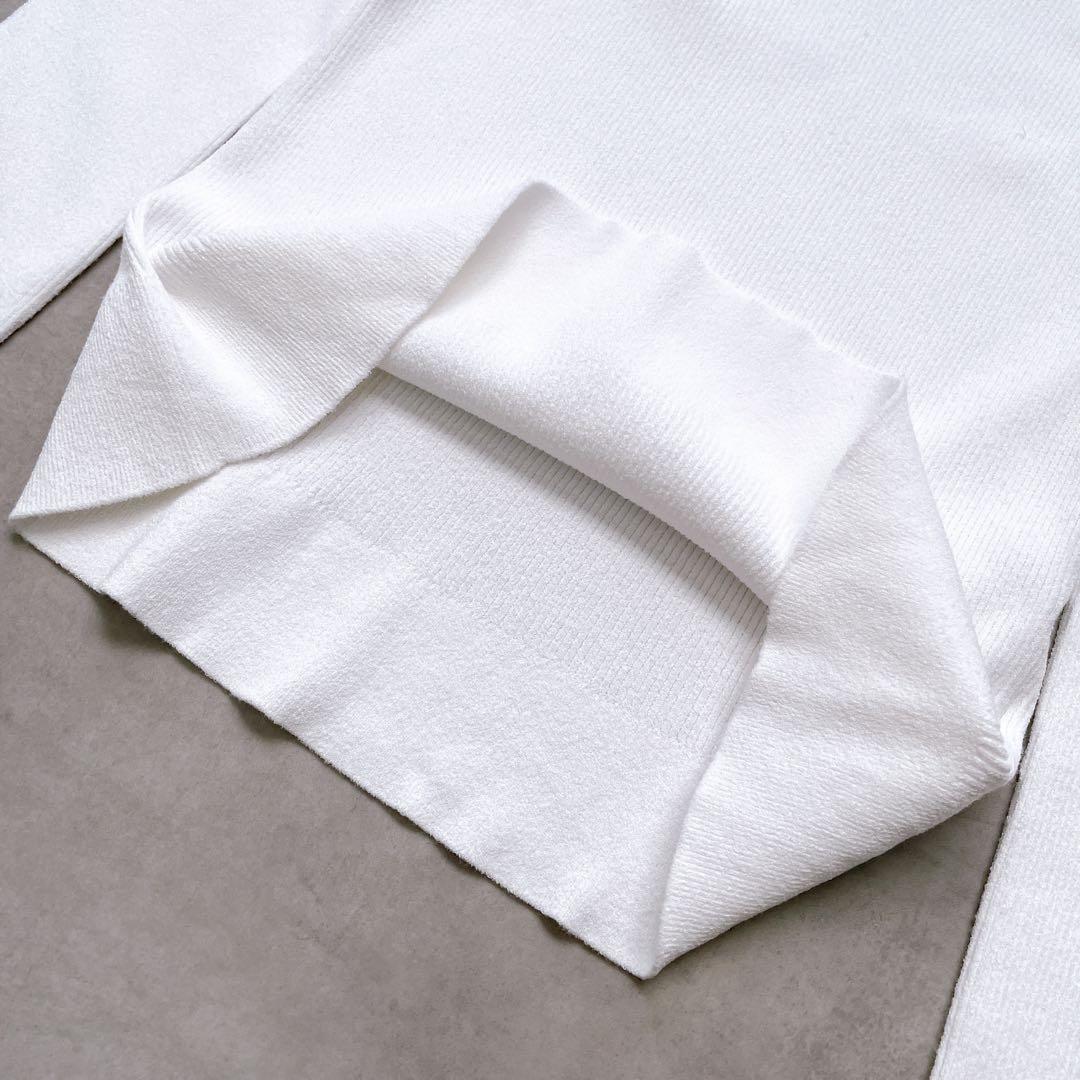 美品✨近年 フォクシー Dolce vita ニットトップ ロゴプレート 38