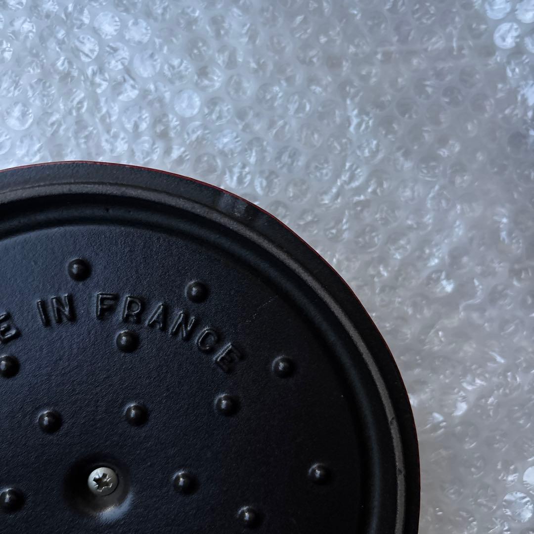 STAUB ストウブ　鍋　ココット　ラウンド　フランス製