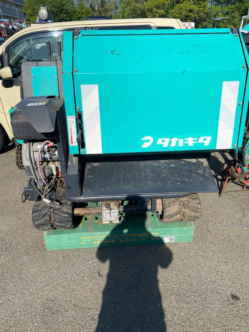 タカキタ 自走ロールベーラー SR-612D 自走式 セル付き 牧草 梱包機引取