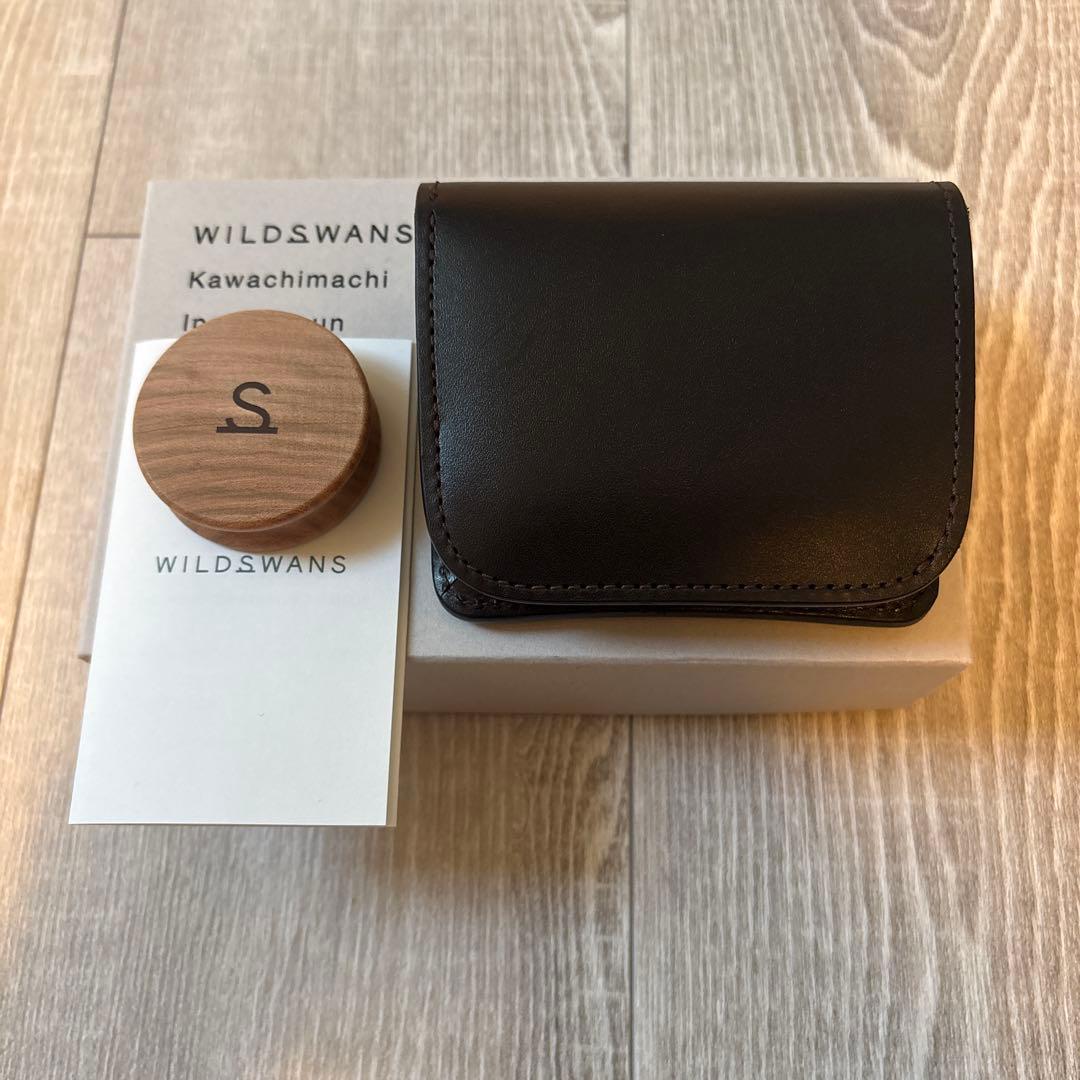 ワイルドスワンズ　財布　黒　CASA