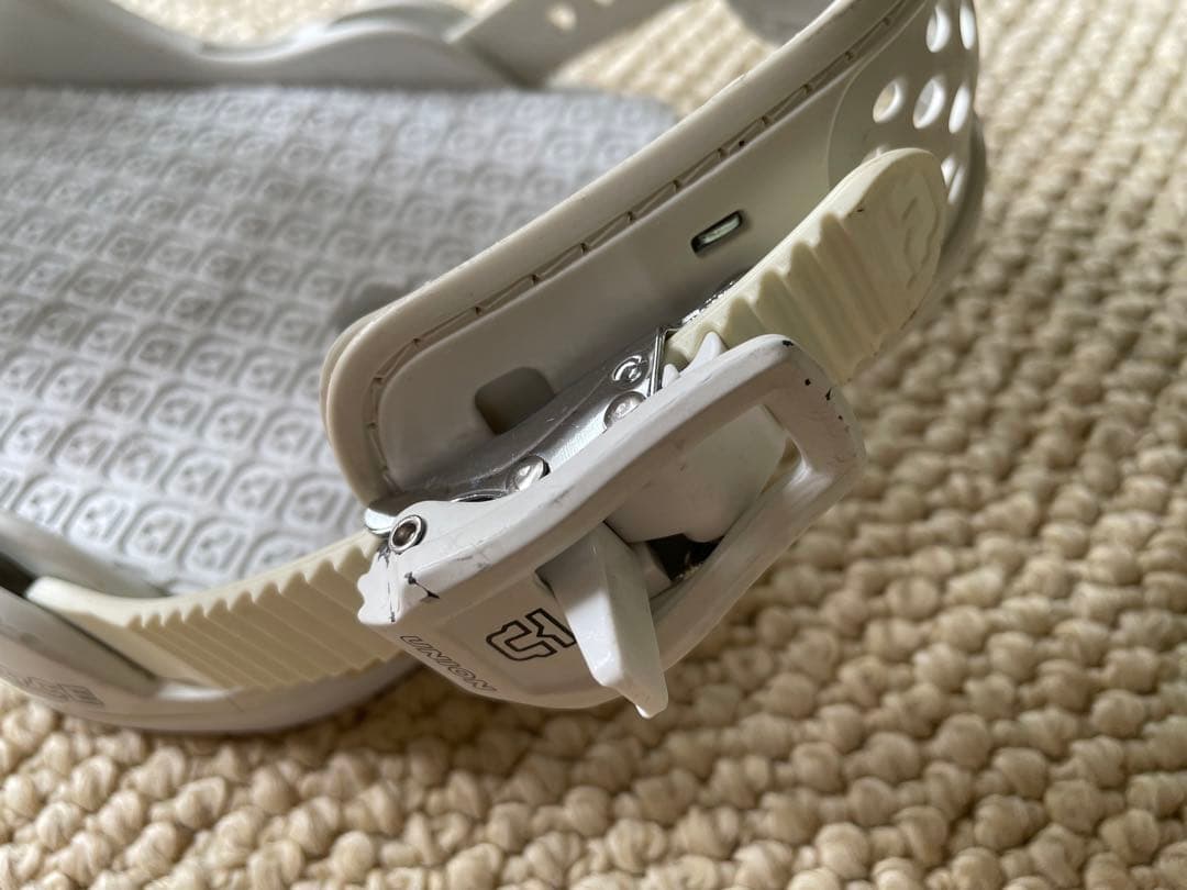 UNION FORCE Mサイズ　スノーボードビンディング