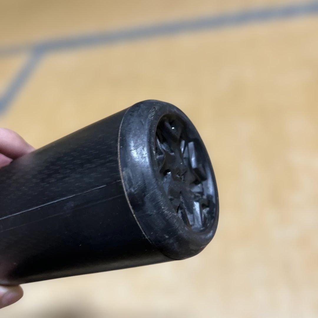 BEYOND MAX LEGACY 軟式バット ブラック一般用84cm 740ｇ