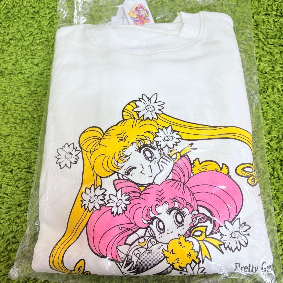 セーラームーン　ウンナナクール　une nana ルームウェア　トップス　白