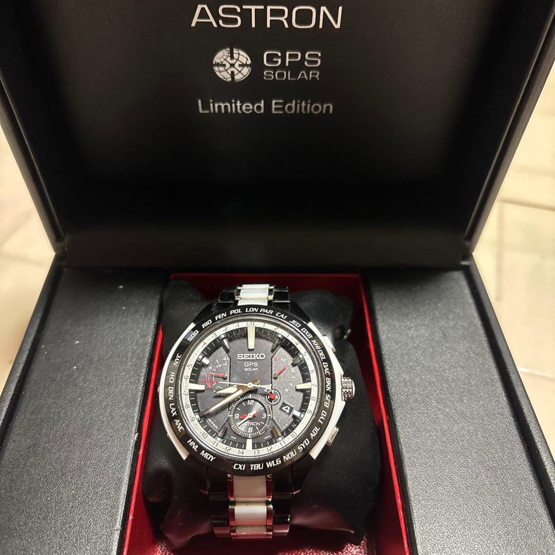 【限定2000本ムーブ新品交換済】SEIKO ASTRON GPSソーラー箱付き