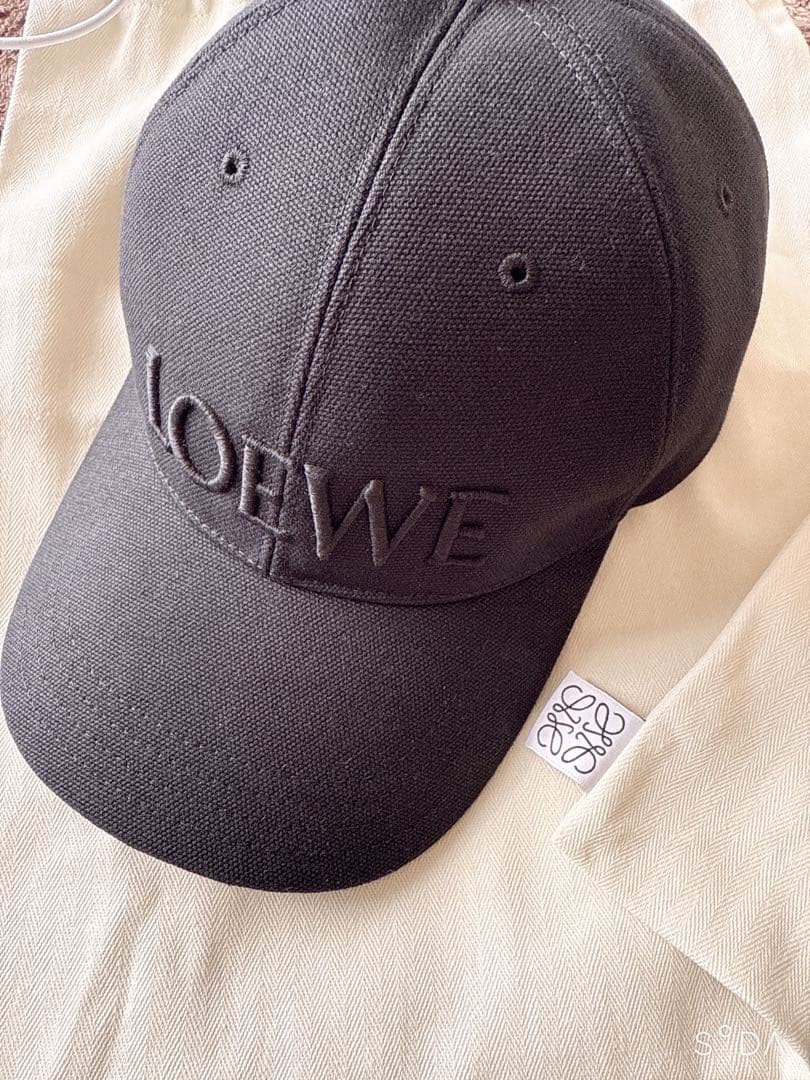 【今週まで値下げ】LOEWE キャップ