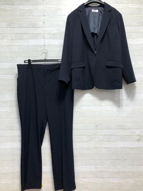 新品☆5L♪紺系♪テーパードストレッチパンツスーツ♪お仕事・通勤☆p406