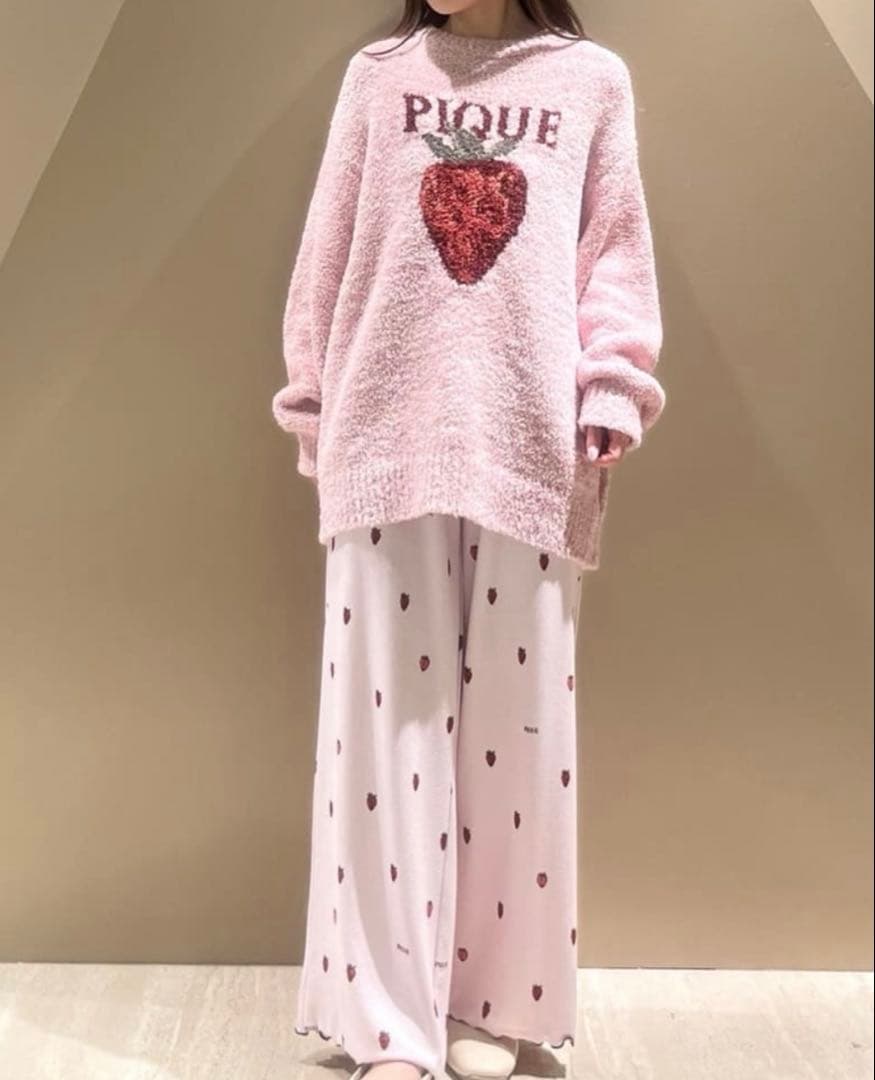 メランジストロベリージャガードプルオーバー&ストロベリー柄ロングパンツ