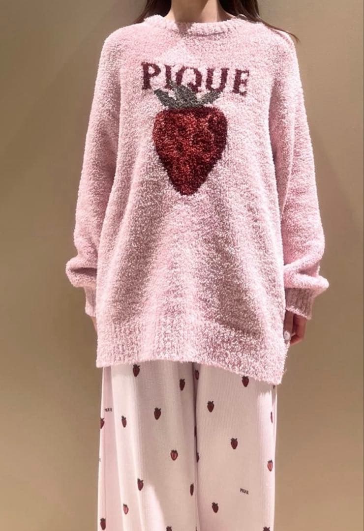 メランジストロベリージャガードプルオーバー&ストロベリー柄ロングパンツ