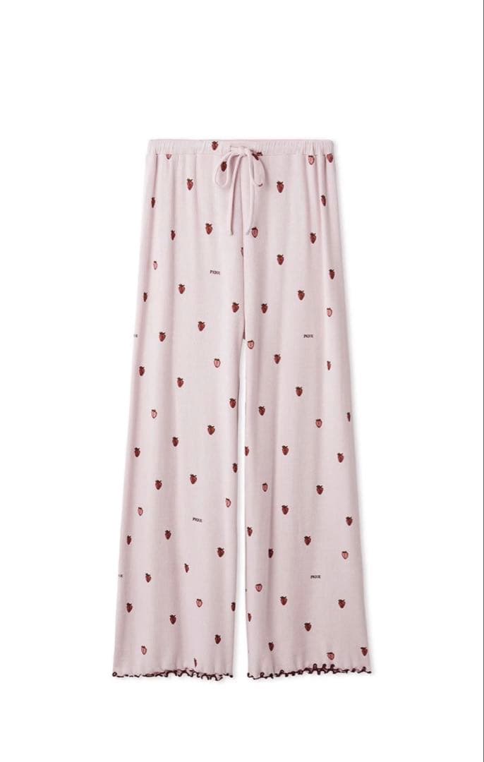 メランジストロベリージャガードプルオーバー&ストロベリー柄ロングパンツ