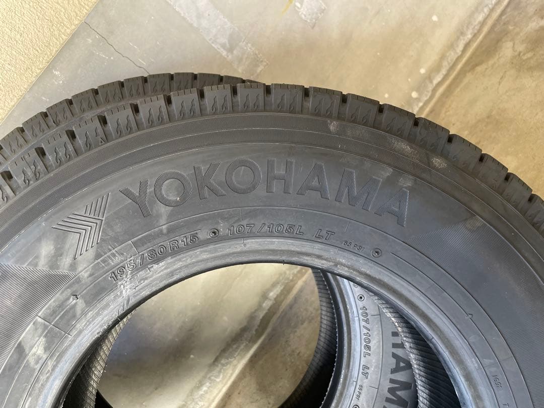 YOKOHAMA ice GUARD 15インチ スタッドレス4本ハイエースなど