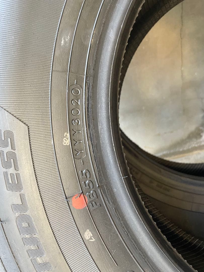 YOKOHAMA ice GUARD 15インチ スタッドレス4本ハイエースなど