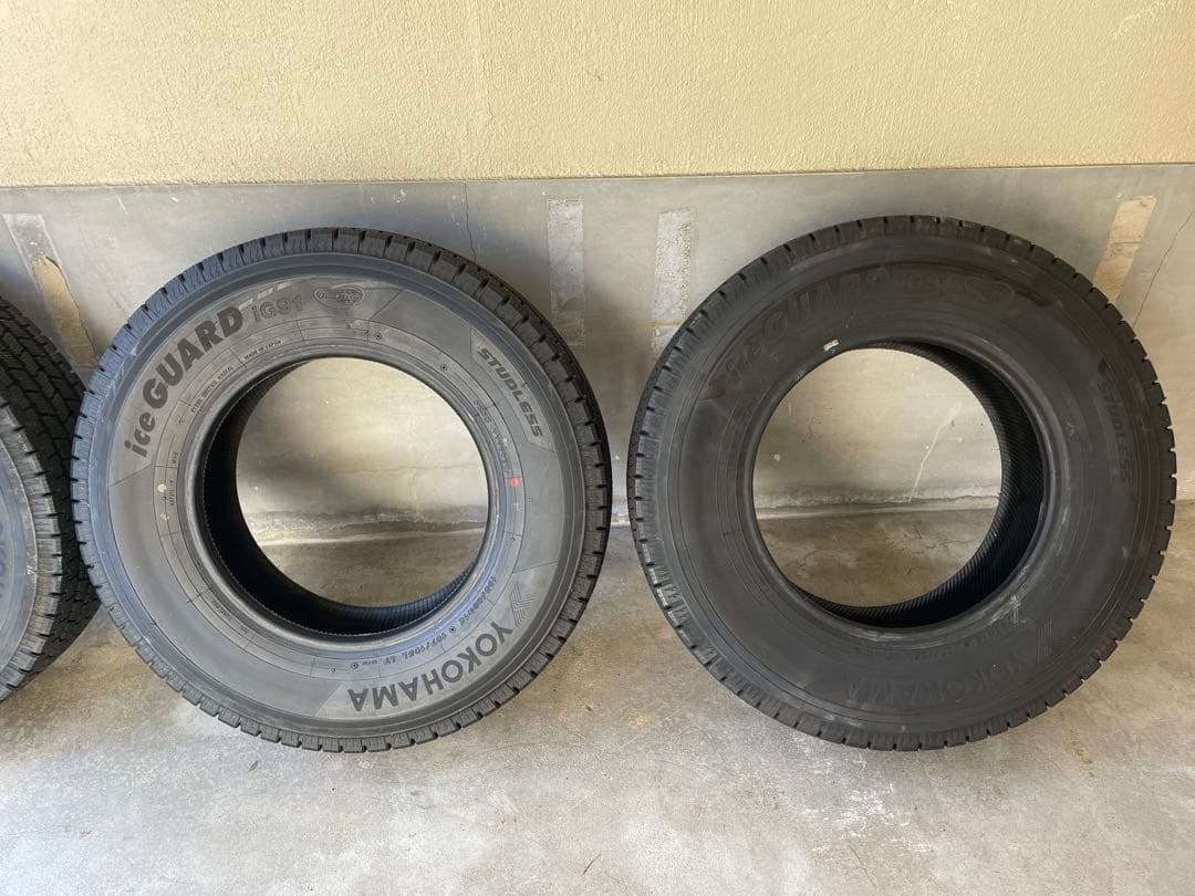YOKOHAMA ice GUARD 15インチ スタッドレス4本ハイエースなど