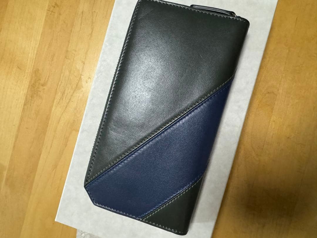 【しー。さま専用】JIMMY CHOOジミーチュウ レザーラウンドジップ長財布