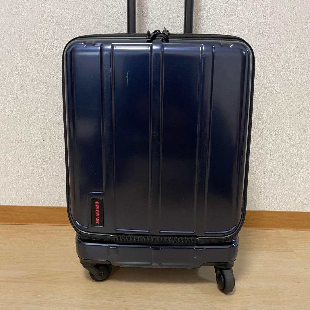 【送料無料‼️】BRIEFING ブリーフィング　キャリーケース　ネイビー