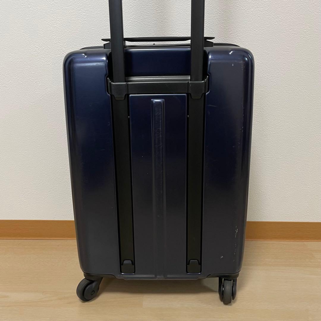 【送料無料‼️】BRIEFING ブリーフィング　キャリーケース　ネイビー