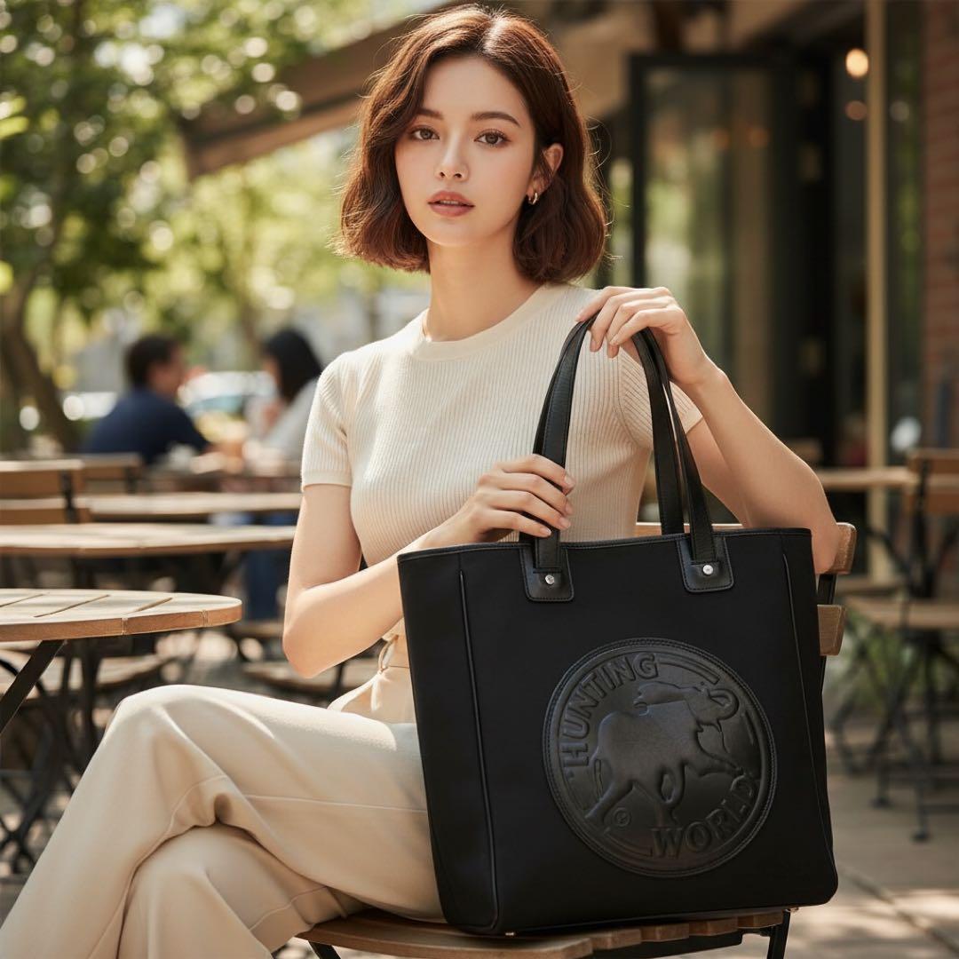 《美品》ハンティングワールド トートバッグ レザー 大容量 A4 ビックロゴ