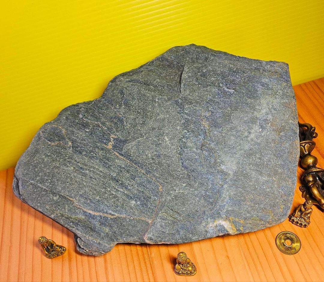約3㎏以上あり‼️高波動‼️出雲の青石 原石