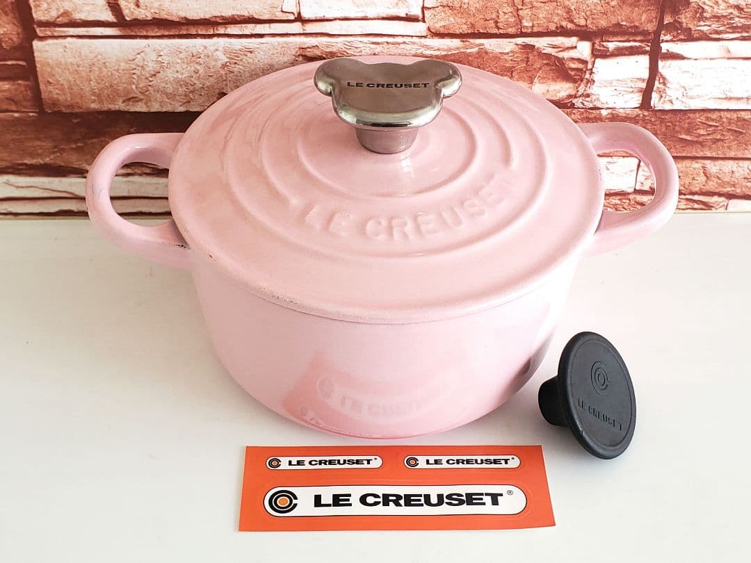 【美品】ル・クルーゼ　ココット・ロンド 　ベアーツマミ&耐熱ツマミ