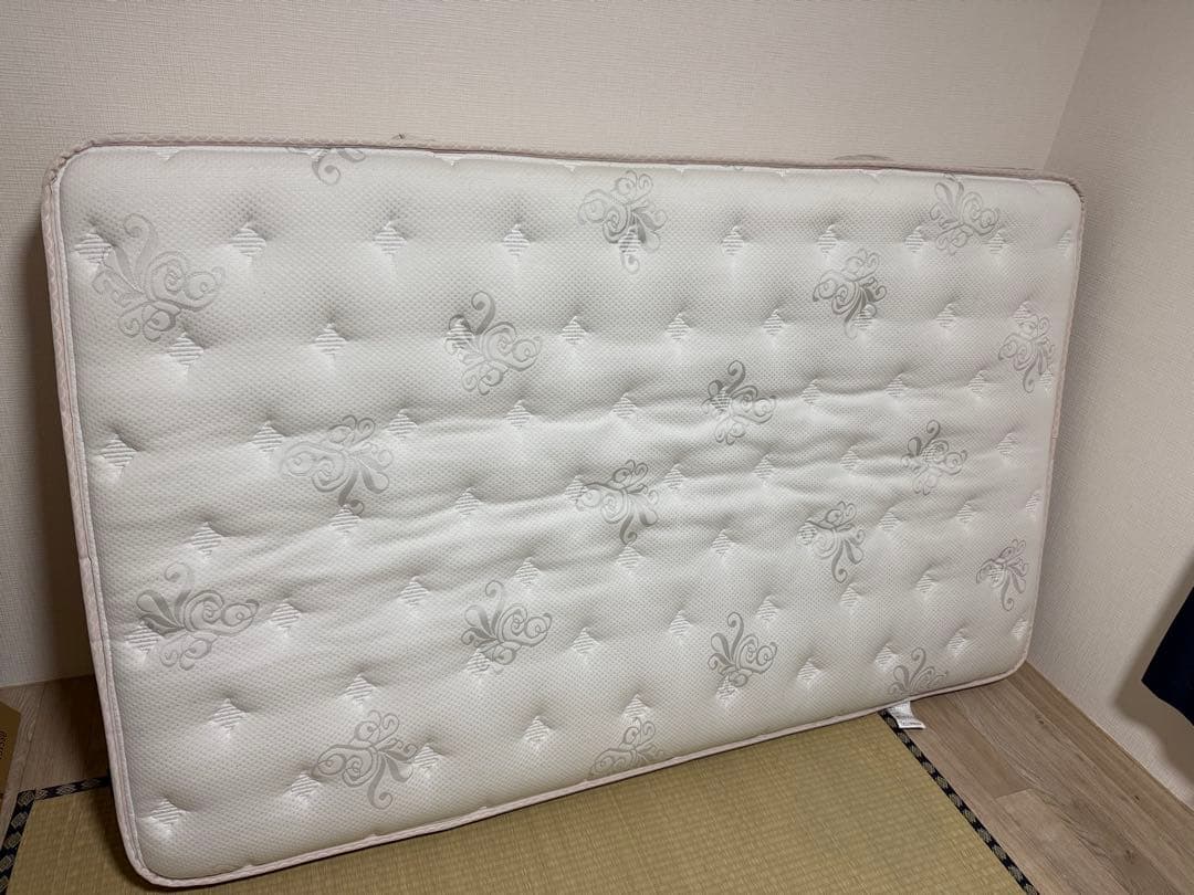 日本ベッド　シルキーパフ　セミダブル　マットレス