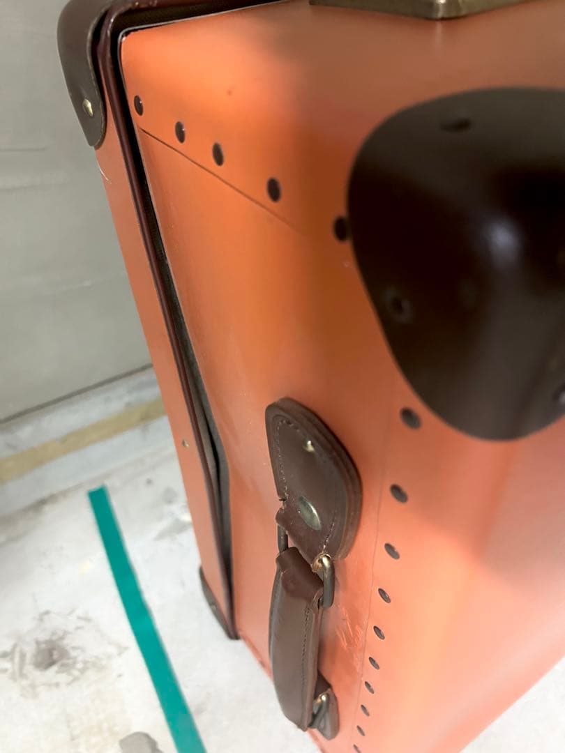 ◆グローブトロッター難有り品◆今の定価269,500円の物です★