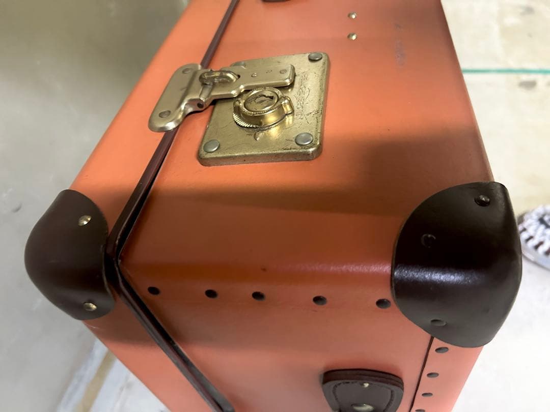 ◆グローブトロッター難有り品◆今の定価269,500円の物です★