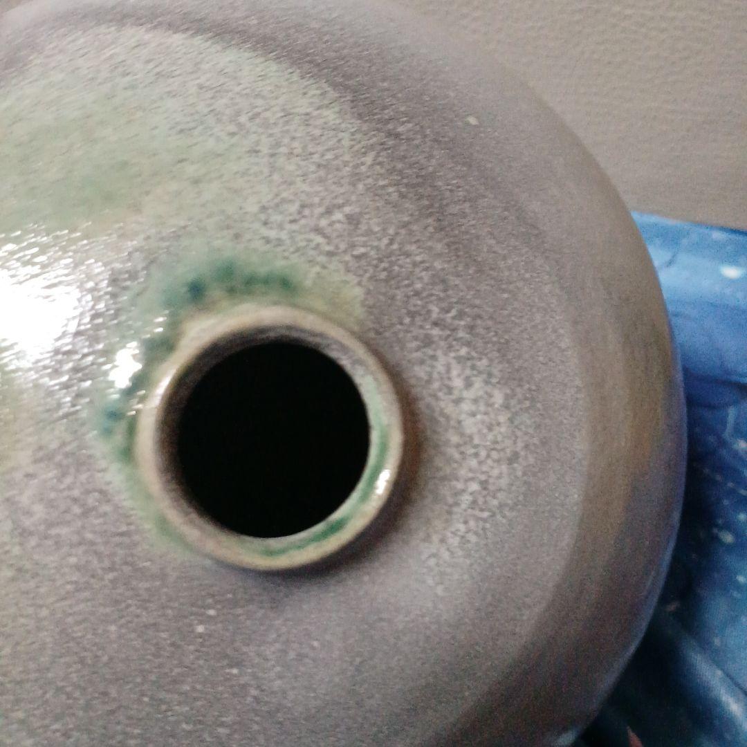 グレー 球形 花瓶　陶器　匿名配送