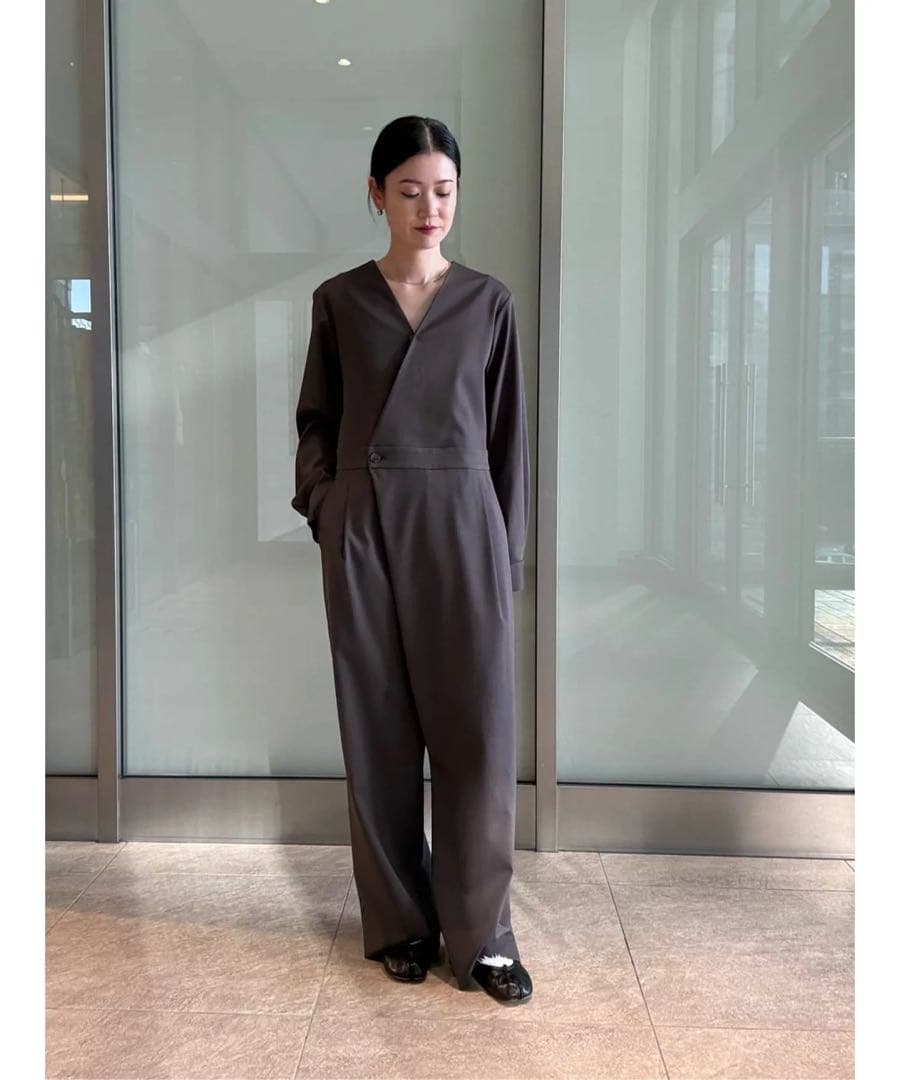 MARW UNITED ARROWS　Vネック ラップ オールインワン　Sサイズ