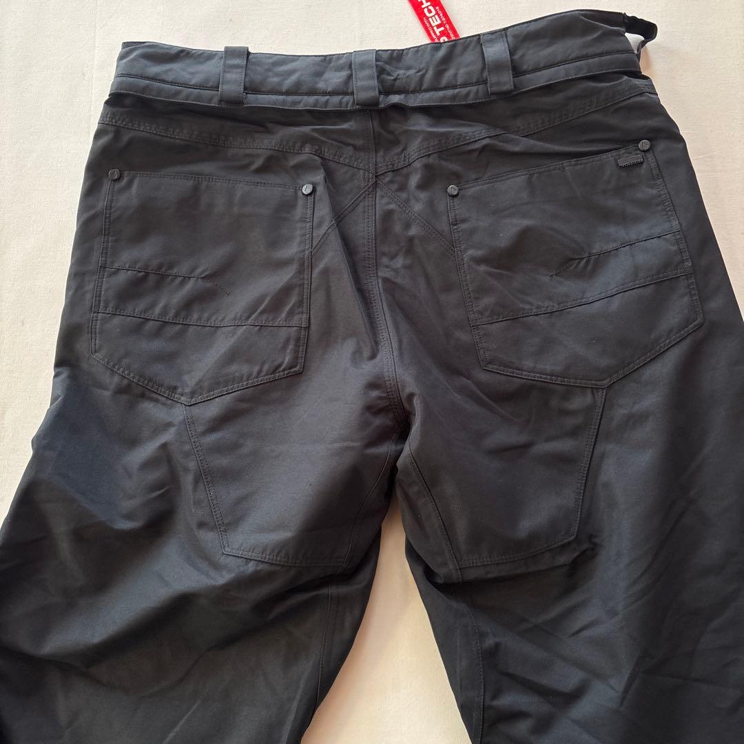 A605新品VOLCOM スノーパンツ 2019 ZIP TECH 黒M