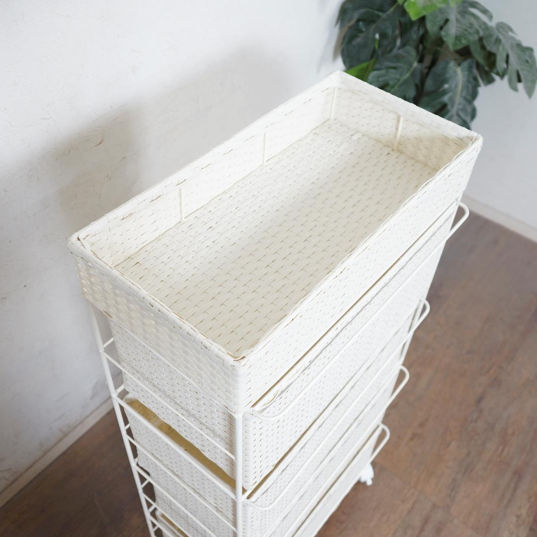 【新品】ランドリーチェスト　天板収納スペース　キャスター付　アウトレット