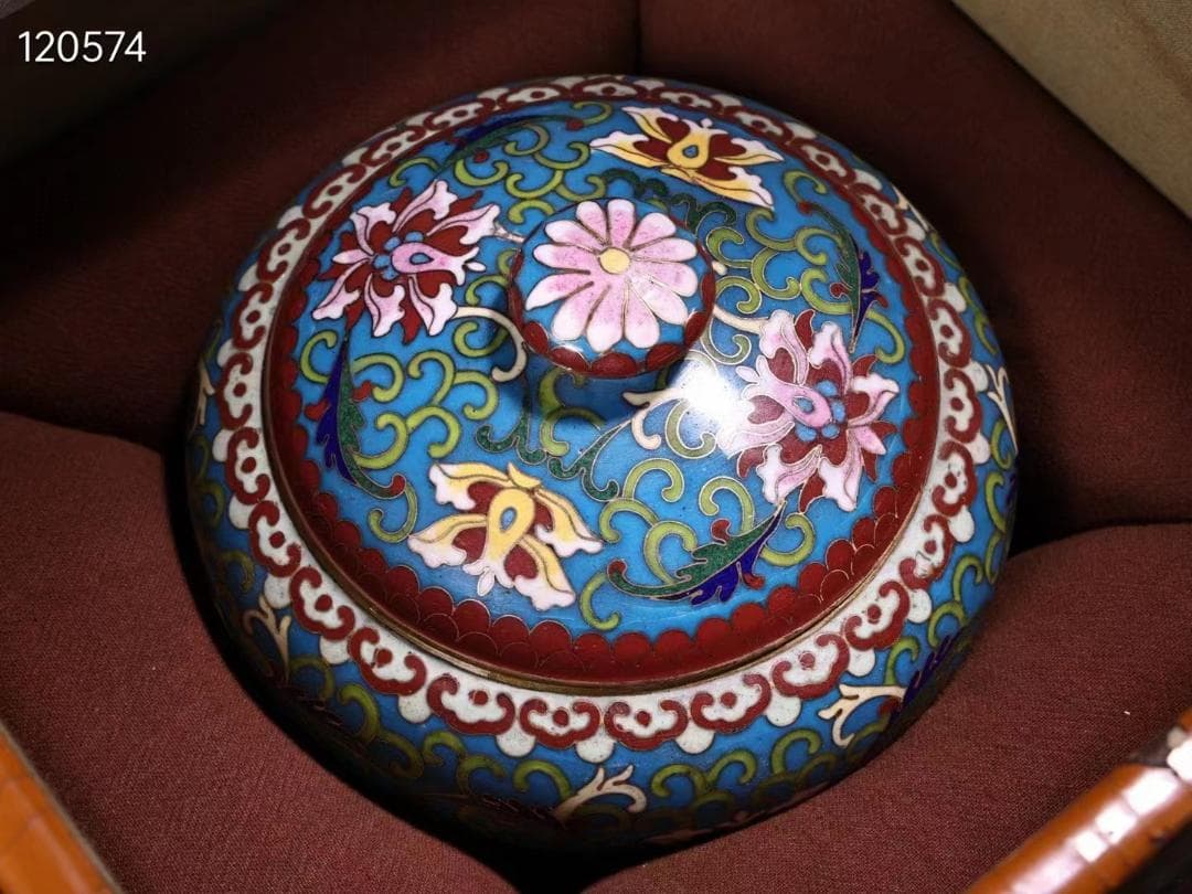 中国古美術・珍蔵・ 銅胎掐糸エナメル彩 景泰藍鎏金蓋罐・箱付き・文房具