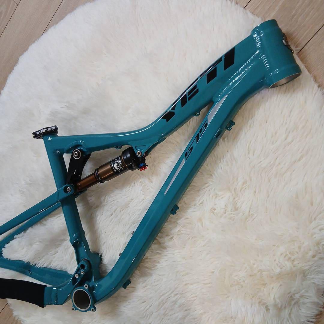 YETI イエティ 575 エンデューロモデル フレーム ターコイズ