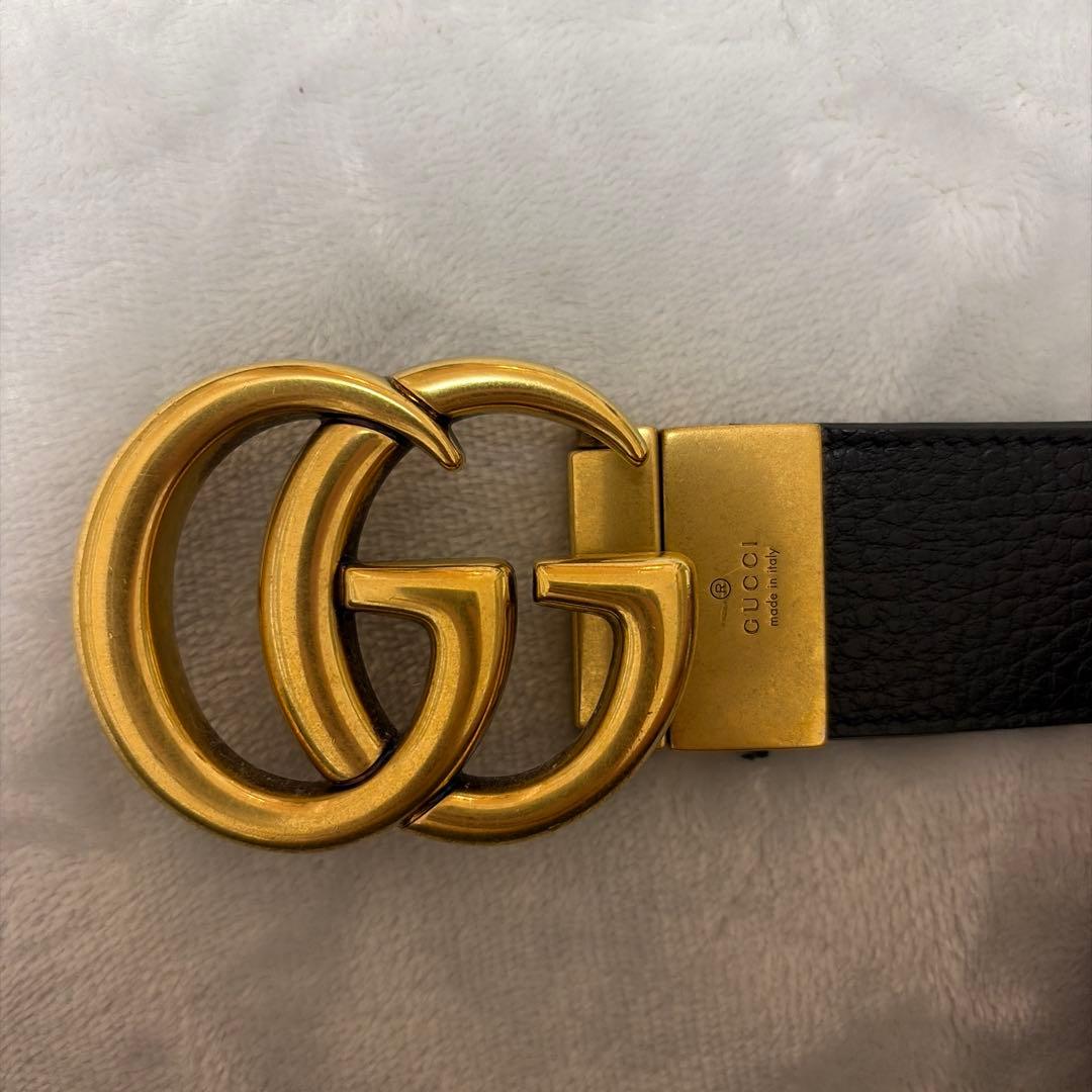 GUCCI リバーシブル レザー ベルト(ダブルG バックル)
