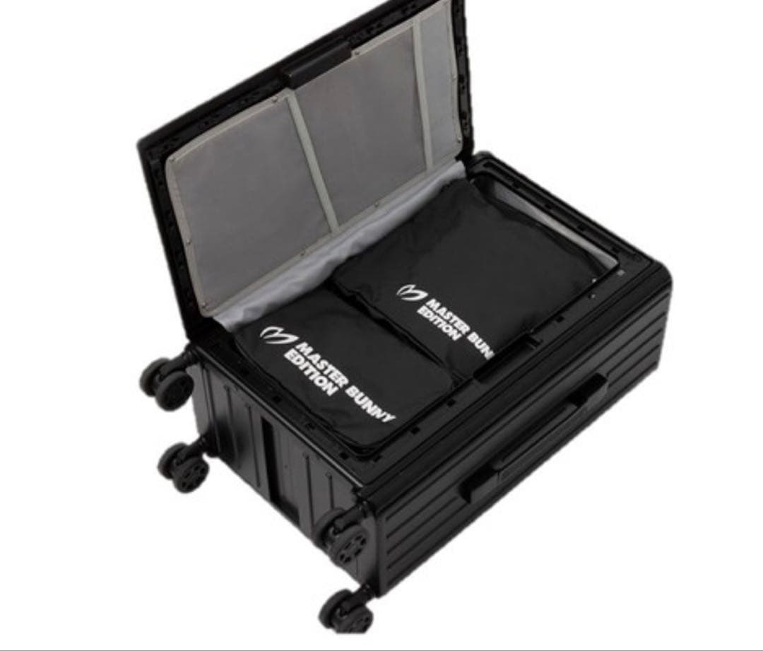 MASTER BUNNY EDITION キャリーケース ブラック