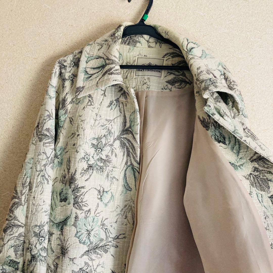 美品★グレースコンチネンタル　フラワー柄コート　花柄　カジュアル