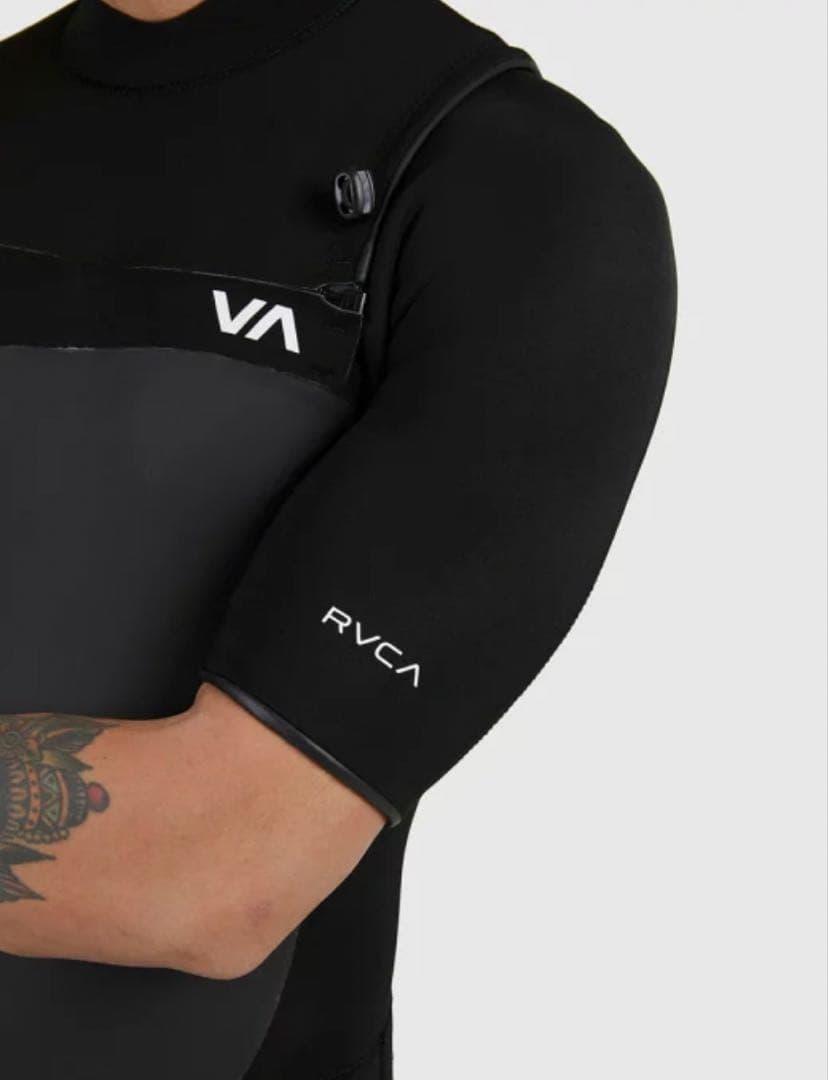 RVCA ブラック シーガルウェットスーツ Lサイズ 50%オフ