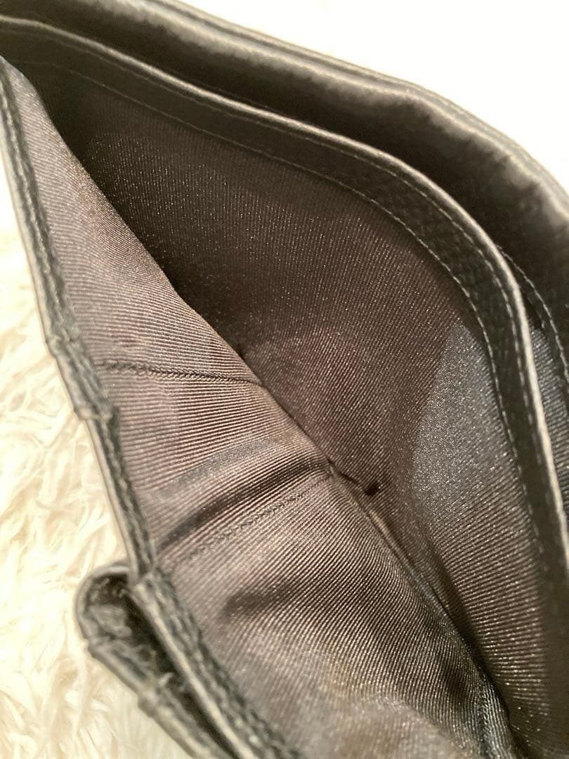 【美品】ear PAPILLONNER×PEZ 刺繍　二つ折り財布 黒