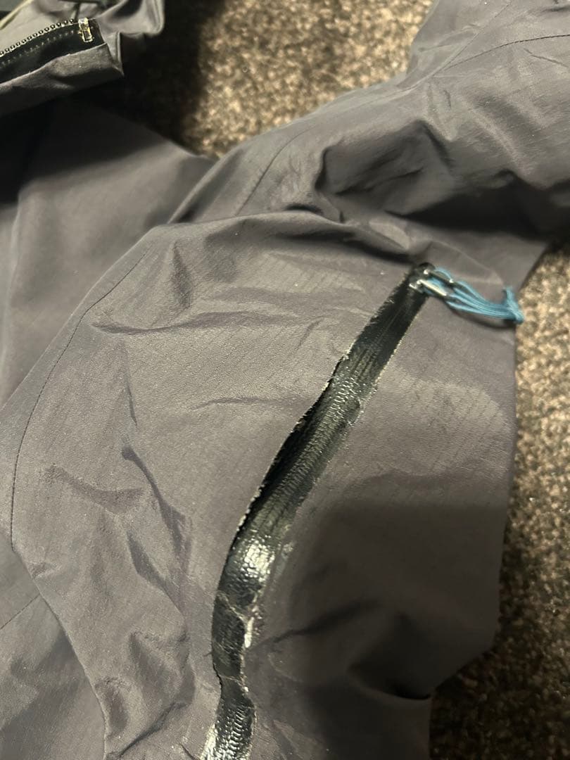 Arc’teryx Alpha SL GORE-TEX メンズM