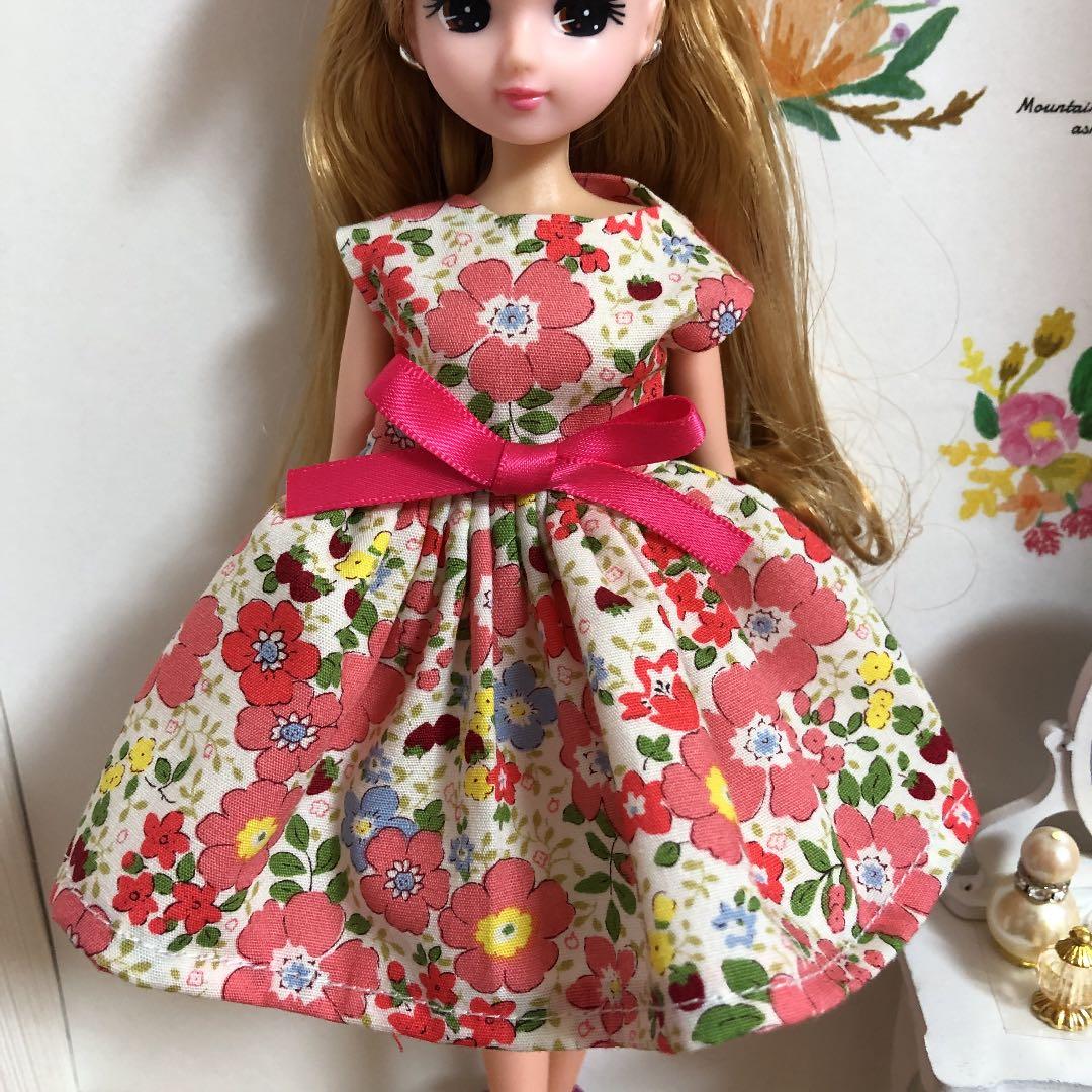 専用  リカちゃん 服 ハンドメイド 560番
